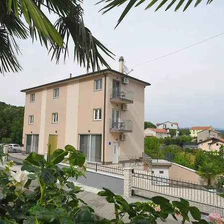 Apartment Dm Kastav-opatija
